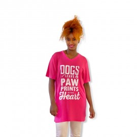 Hayvansever Tişört Dogs Leave Paw Prints in Your Heart Pembe