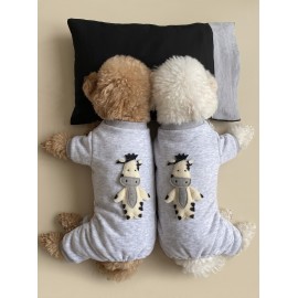 Milky Moo Moo Dreams Köpek Tulumu ve Mini Yastık Takımı | Gri Melanj Kalın Penye Köpek Pijaması | Yumuşak İnek Oyuncak Aksesuarlı