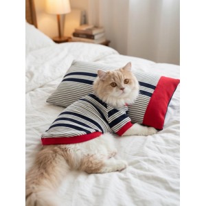 Yacht Club Marin Çizgili Kedi Uyku Takımı | Lacivert Kırmızı Pamuklu Kedi Tişört ve Mini Yastık
